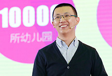 阅亮书架与红缨进行全方位战略合作，打造家园共育云平台